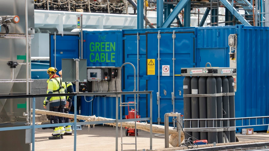 Onshore power supply-stationen vid Energihamnen i Göteborgs Hamn.