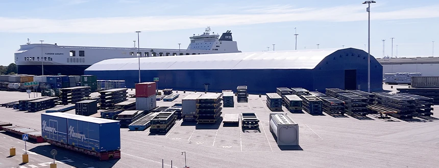 Bild på Pappersrullen, väderskyddad transitlagring i Gothenburg RoRo Terminal